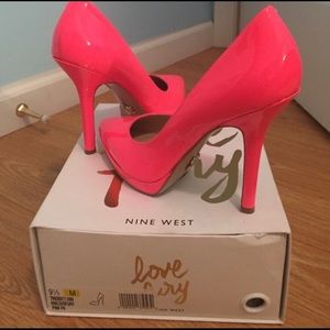Hot Pink Nine West Pumps